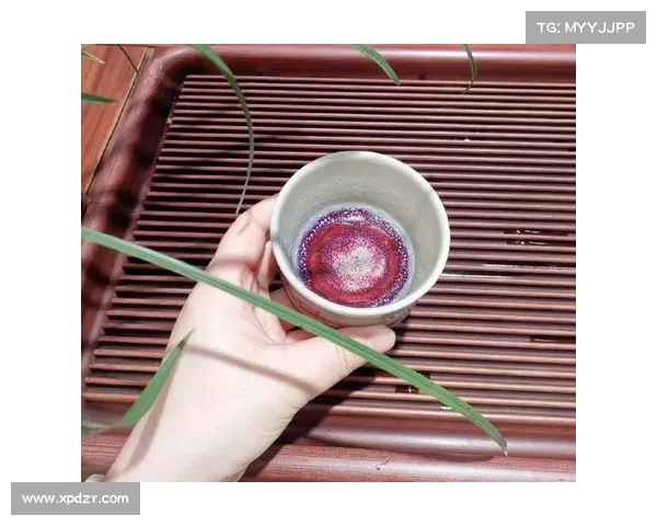杯中乾坤 聚合微观世界 杯中乾坤 聚合微观世界